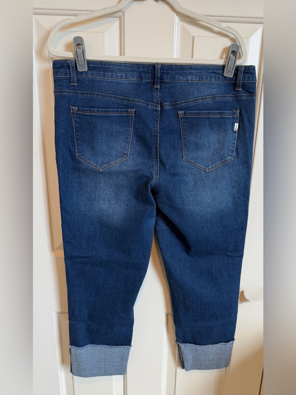 1822 Denim Stretch Taylor Cropped Style. Darker Wash Size 16 - Picture 4 of 6